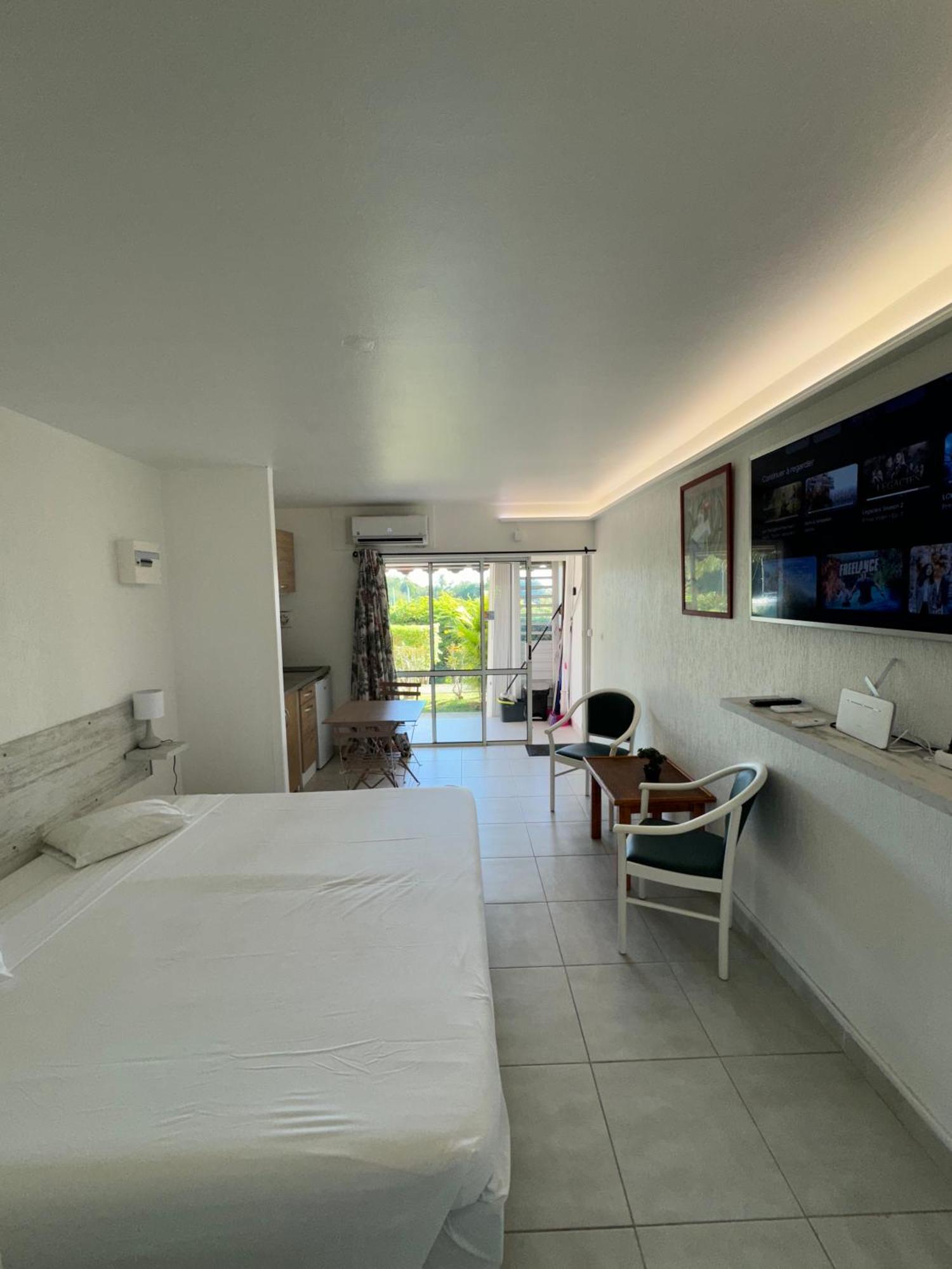 Appartement A La Marina Residence Hotel Village Soleil Le Gosier Le Gosier  Exterior photo